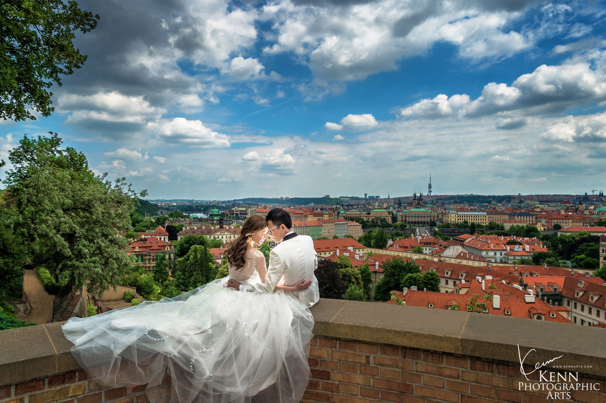 Horus & Ming Prague Pre Wedding Photos — Prague, Czech Republic 捷克 — Kenn Photographic Arts